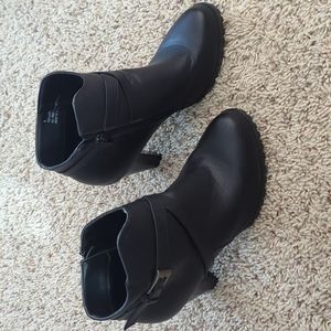 Ankle boots